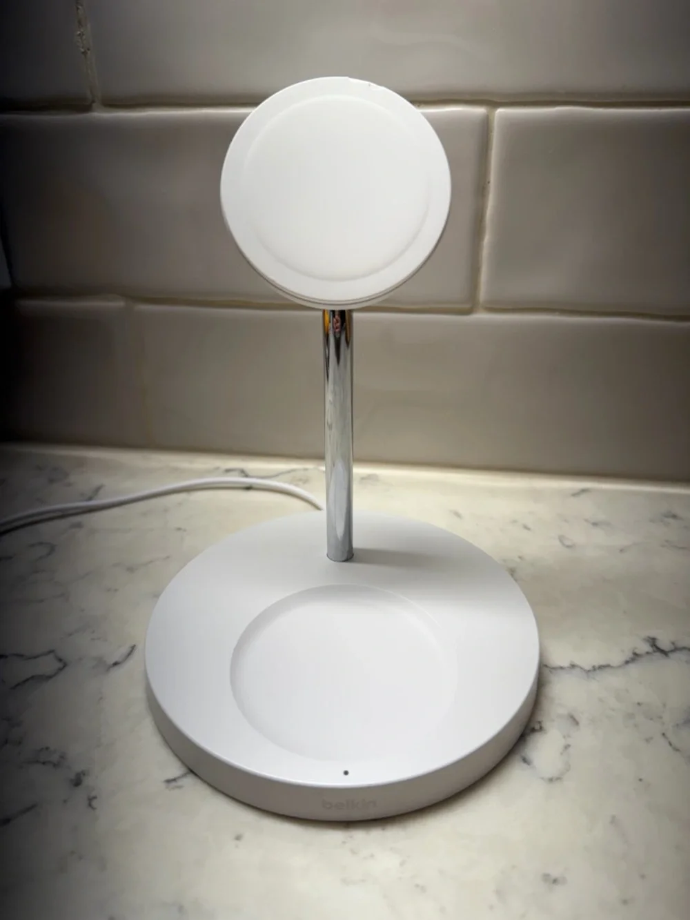 Belkin 2-in-1 Wireless Charger Stand with Mag Safe, White